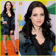 Elizabeth-gillies-kcas-2011
