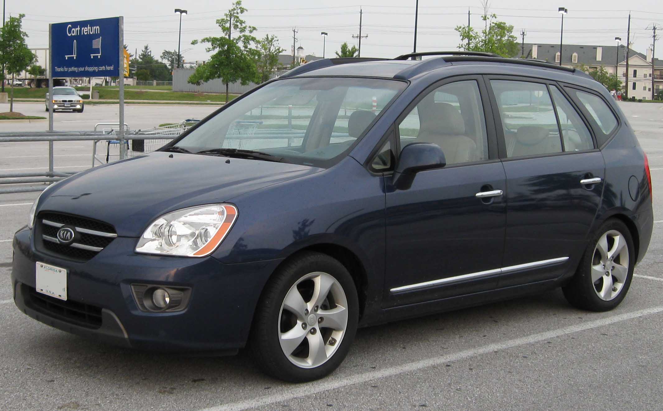 Kia Rondo (United States, Canada)