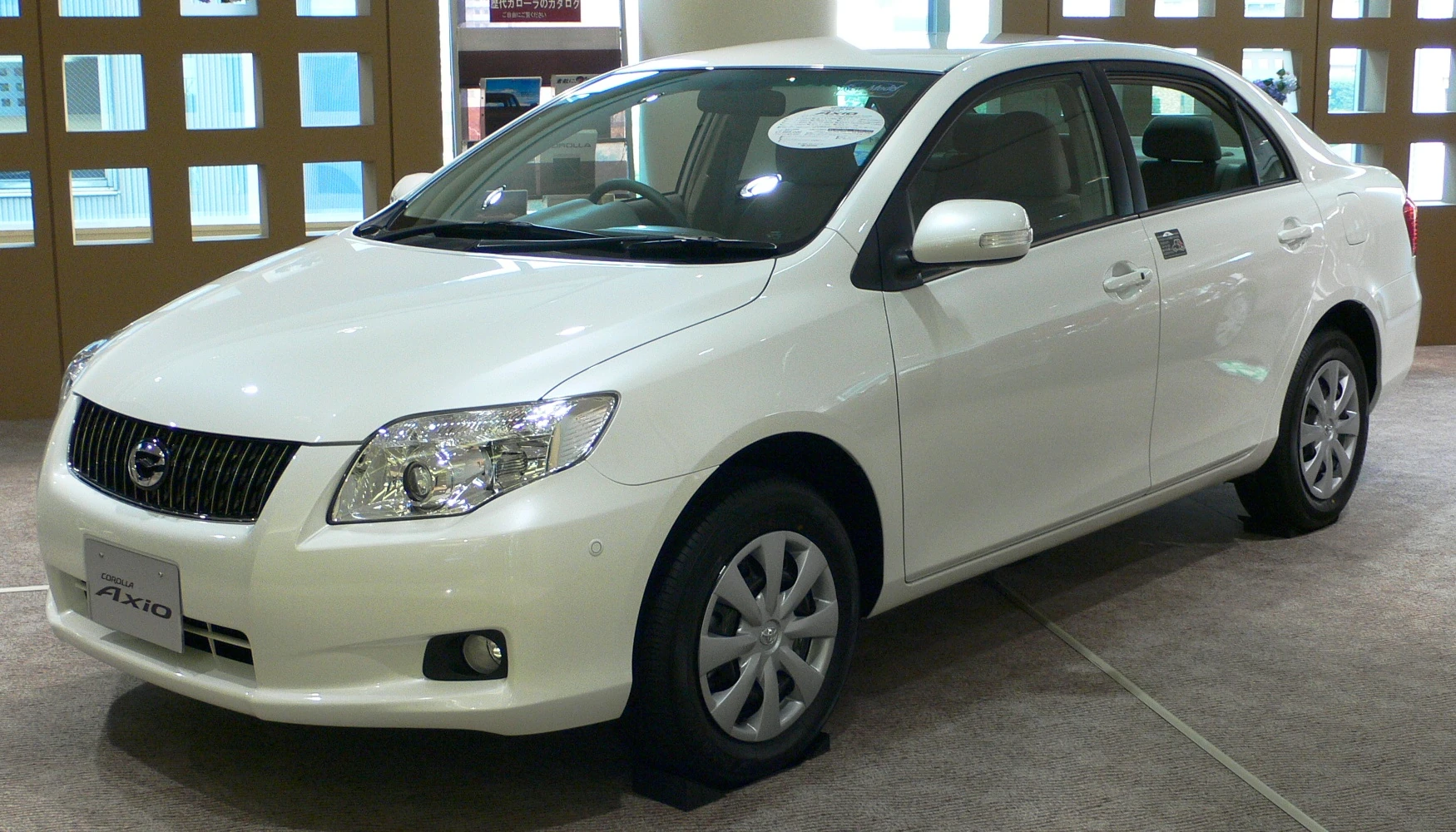 File:2006 Toyota Corolla-Axio 02.jpg - Tractor & Construction ... File:2006 Toyota Corolla-Axio 02.jpg - Tractor & Construction ...