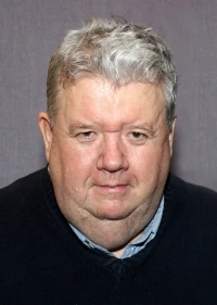 Ian-McNeice-200
