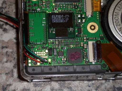 Canon IXUS40 UART