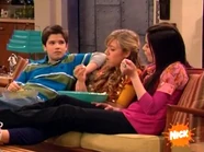 CarlySamsharingpopcorn