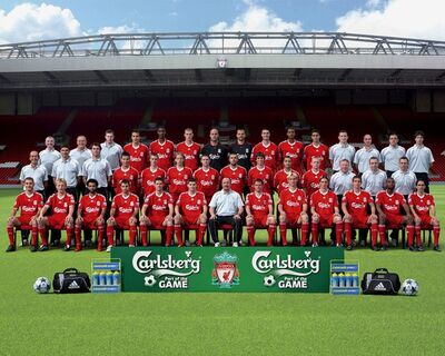 LiverpoolSquad2008-2009.jpg
