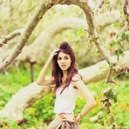 Tumblr lncvf1MGk31qcgeeuo1 500