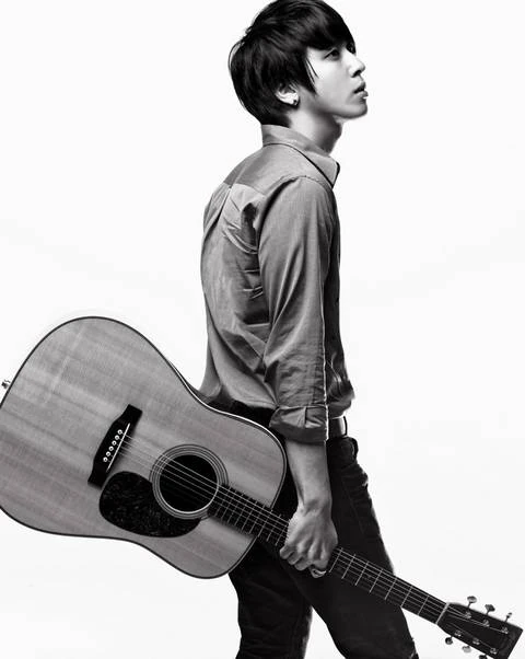 Jung Yong Hwa