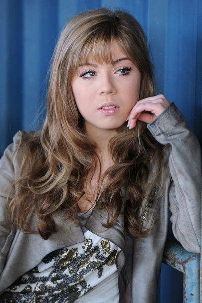 Featured onJennette McCurdy Gallery Jennette McCurdy