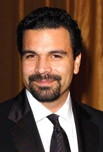 Ricardo Chavira 3