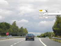 N137 (17)
