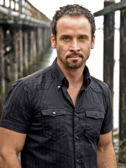 Colin-cunningham-photo