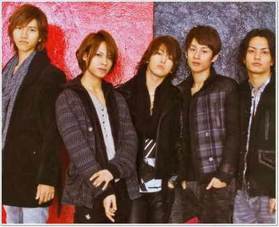 2011115 kat-tun.jpeg
