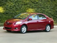 Toyotayarissedans200700zw9