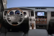 2010-Toyota-Tundra-Sequoia-9