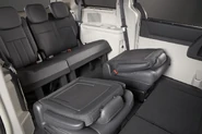 Chrysler-Grand-Voyager-9