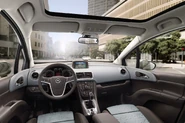 2011-Opel-Meriva-33