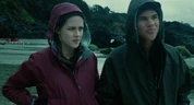 Rei-raindance-jacket-twilight-la-push-beach-and-twilight-gallery