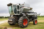 Gleaner L2 Harvester
