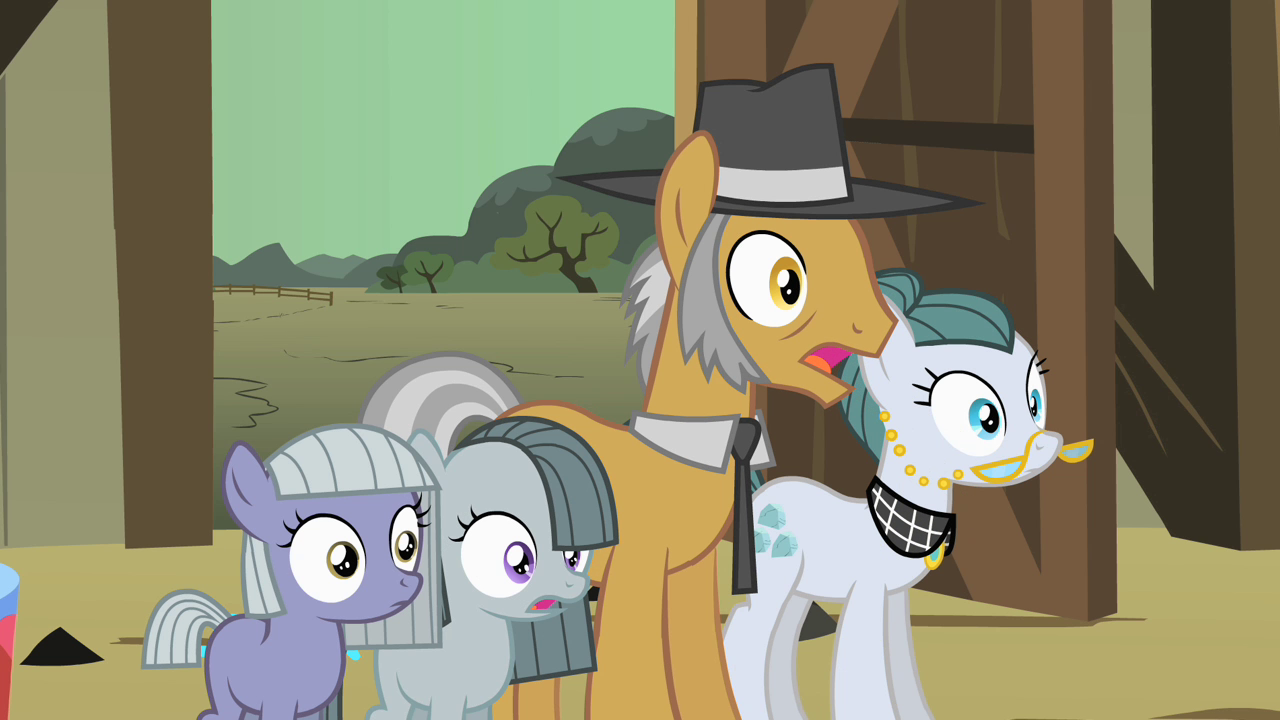 Pinkie_Pie_family_surprised_S1E23.png