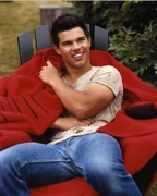 Taylor-Outtake