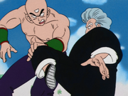 Dragon-Ball-093-Tien-Shinhan-vs.-Jackie-Chun