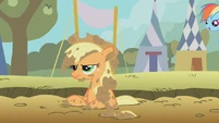 Applejack dirty S01E13
