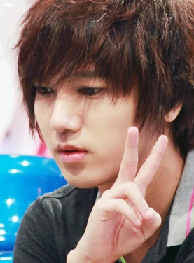 Yesung-yesung-25128656-800-1087