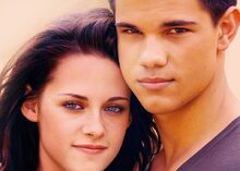 KristenS-and-TaylorL-kristen-stewart-and-taylor-lautner-9350044-700-500