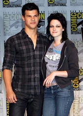 Kristen-stewart-and-taylor-lautner