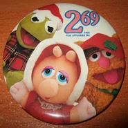 McDonaldsHolidayPlushPin
