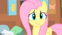 Fluttershy smiles S1E17