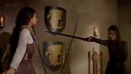 Morgana vs Gwen 4x13