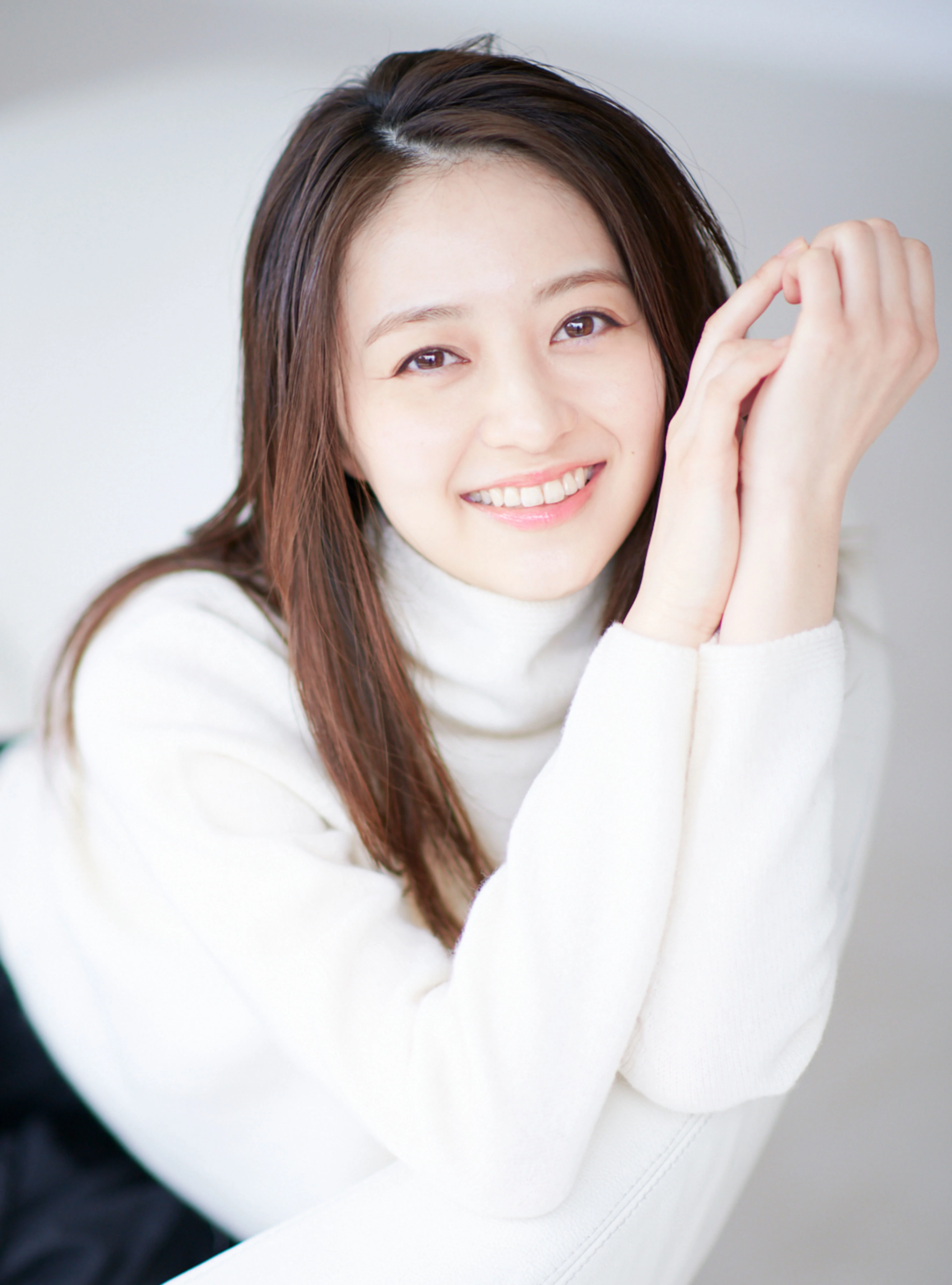 Rina-aizawa