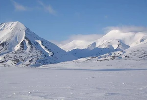 Arctic-desert-terrain-1642
