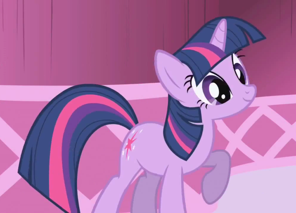 [Bild: Twilight_Sparkle_after_drying_herself_S1E03.png]