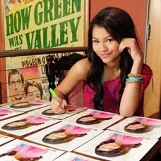 Zendaya 400
