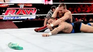Raw 2-20-12 24