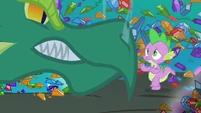 Green dragon confronting Spike S1E24