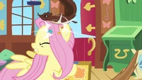Squirrel fell S02E19