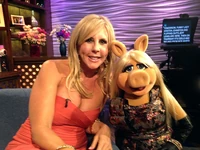 WatchWhatHappensLive-144180 la-(2012-03-13)