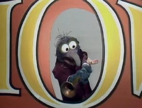 Gonzo teeth 419