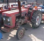 Iseki TS1700 (red)