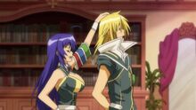Medaka congratulates Akune