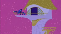 Princess Luna hears something S2E25