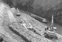 HY-MAC'S WORKING ON THE BASINGSTOKE CANAL ERA 1970'84.