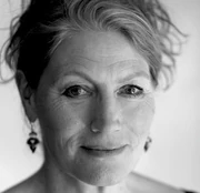 Geraldine-james-1-