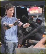 Logan-lerman-alexandra-daddario-percy06