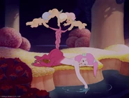 Fantasia-disneyscreencaps.com-5878-1-