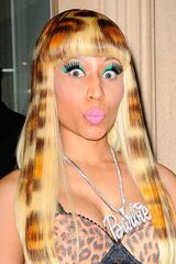 Nicki-6