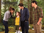 The-Twilight-Saga-Breaking-Dawn-Part-2-6
