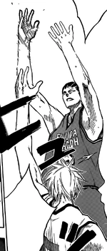 Haisaki copies Moriyama's shot