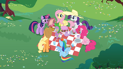 180px-S02E25 - Receiving a Message from Celestia